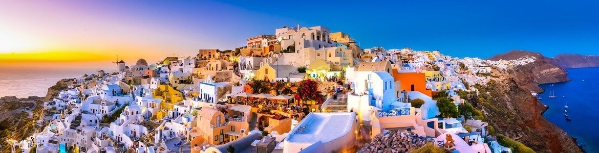 alquiler coche Santorini pueblos