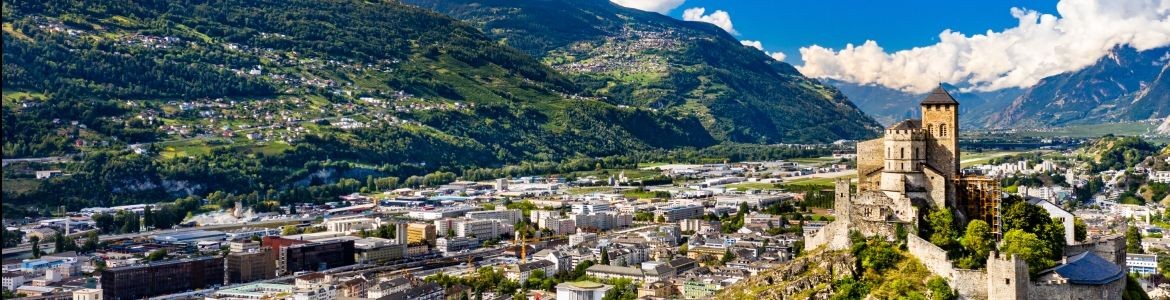 Vista aérea de la basílica de Valere en Sion