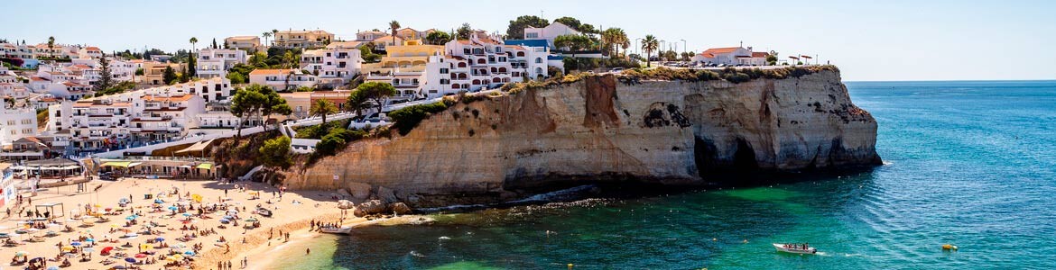 Playa de Carvoeiro en Faro Portugal