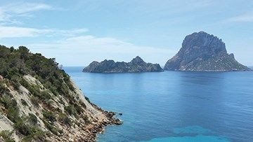 Alquiler de coches descapotables en Ibiza