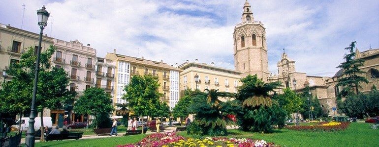 Visita Valencia en dos días alquiler coches